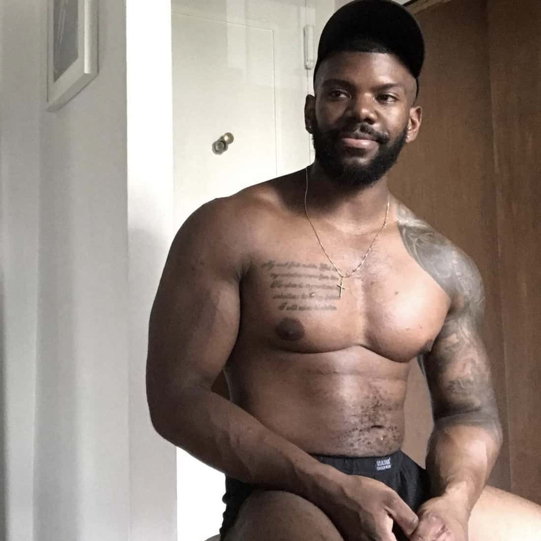 ty rosa gay b&b niagara gay bar