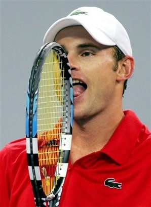 Roddick_tongue_1