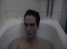 Pattinson_bath_1