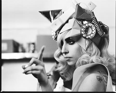 Telephone3_gaga