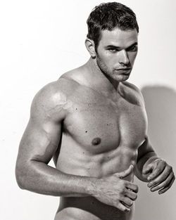 Kellan3