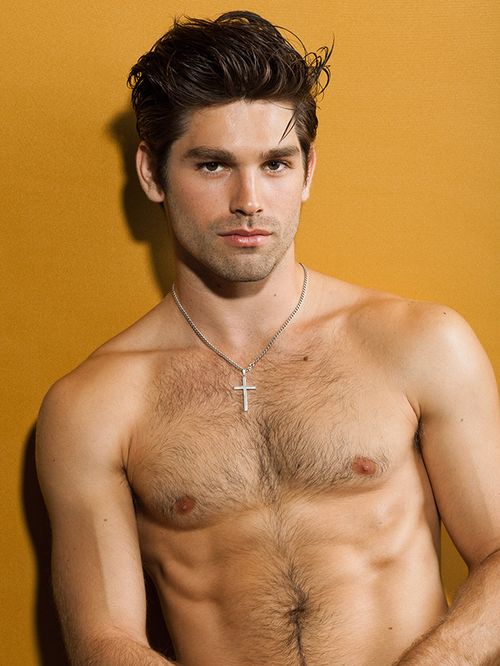 2_justin_gaston