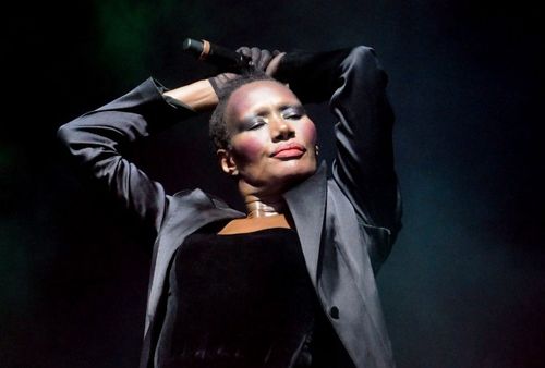 Grace-jones-608x411