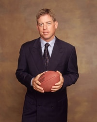 Troy-aikman gay