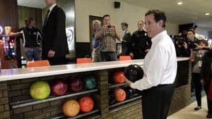 Bowling_santorum