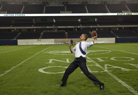 ObamaThrowsFootball ObamaThrowsFootball
