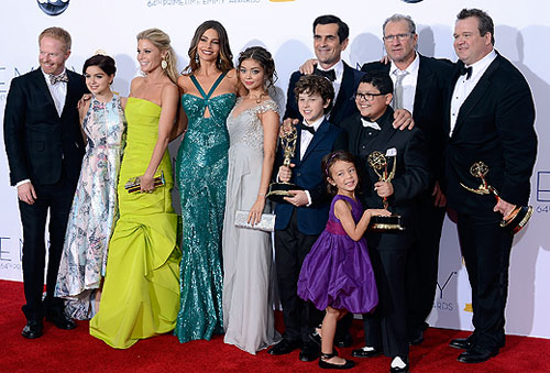 Modern-family-emmys-2012-gi