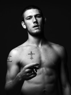 Pettyfer