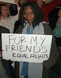 Whoopi_Goldberg_New_York_City_No_on_Proposition_8_protest