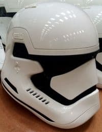 Stormtrooper-helmet-2-2