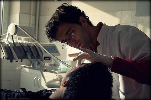 Dentist