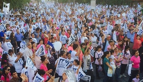 Anti-gay marriage march Mexico