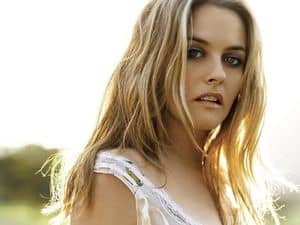 Alicia silverstone