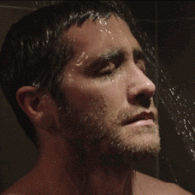 JAKE GYLLENHAAL SHOWER