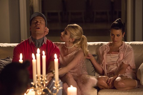 ScreamQueens_EP106-PJParty_0555r_hires1