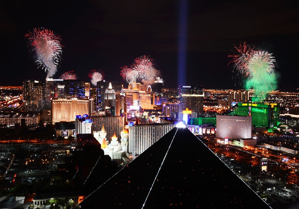 Fireworks by Grucci burst of the Las Vegas Strip duriing America's Party 2015