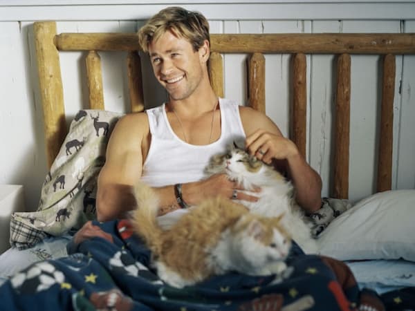 chris hemsworth