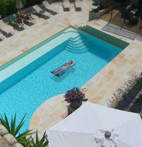 Cinq et Cept in Towleroad and ManAboutWorld gay travel magazine Cinq et Cept in Towleroad and ManAboutWorld gay travel magazine
