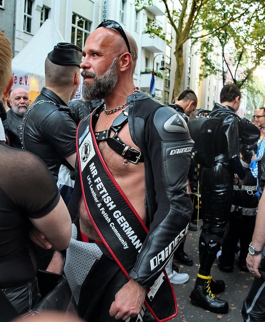 Berlin leather event in Towleroad and ManAboutWorld gay travel magazine