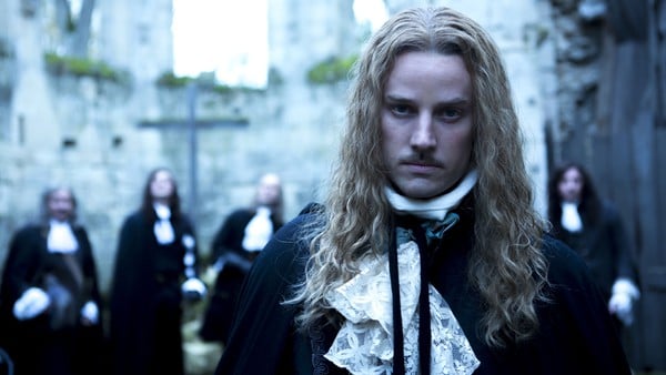 VERSAILLES Saison 1 - Episode 7