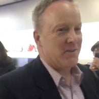 Sean Spicer Apple