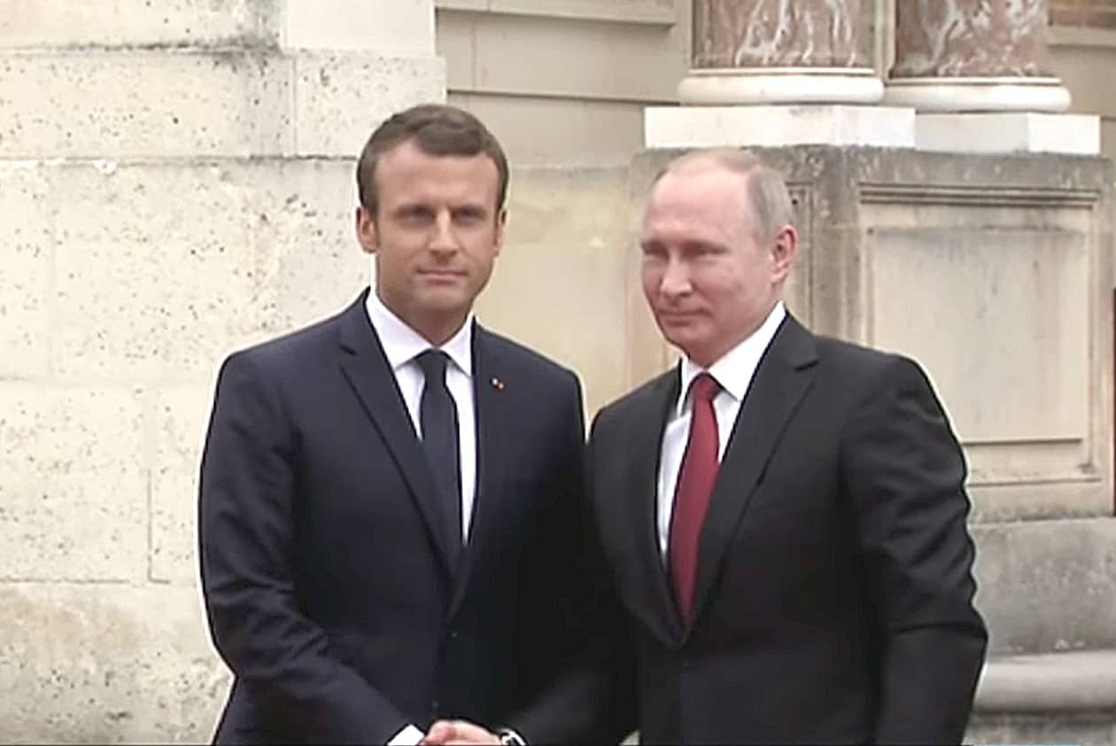 Macron Putin