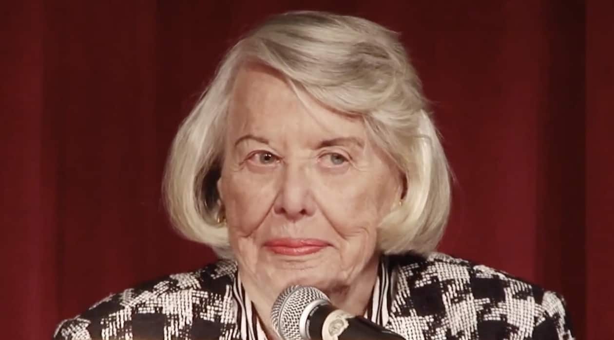 Liz Smith bisexual