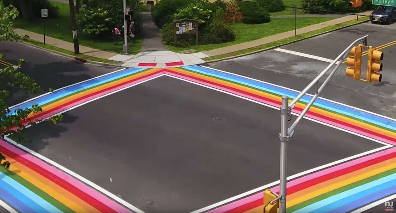 maplewood rainbow crosswalks