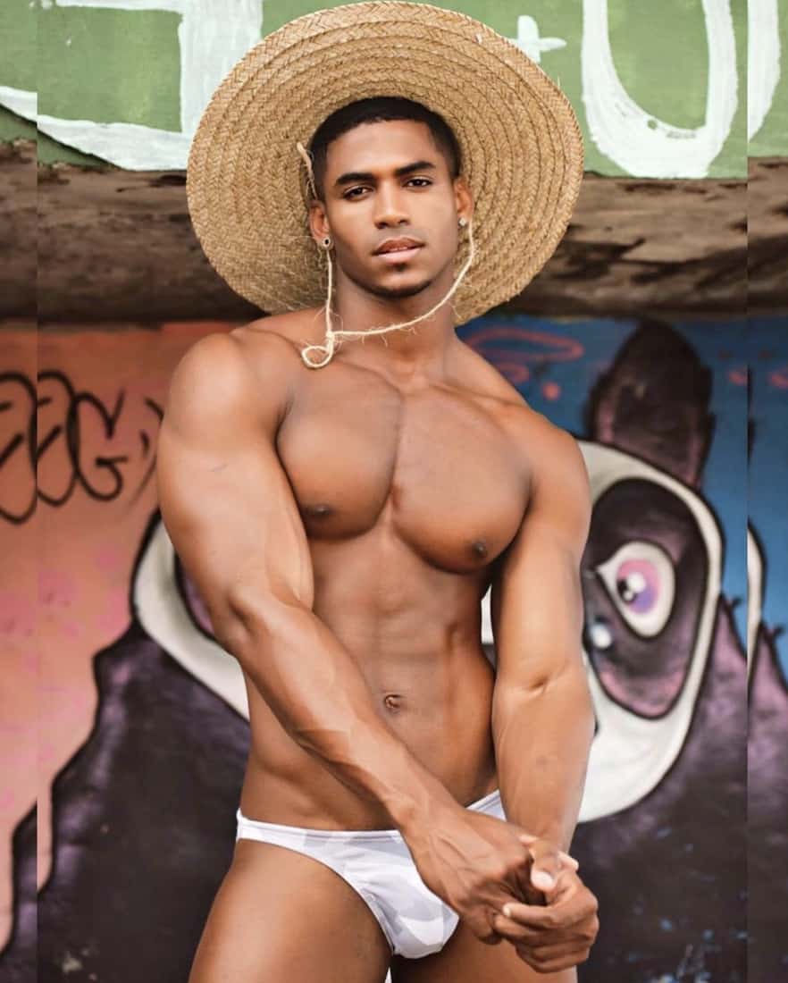 Robert Oliveira