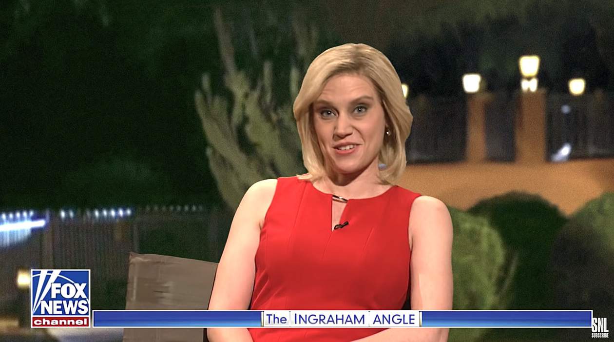 Kate McKinnon Laura Ingraham