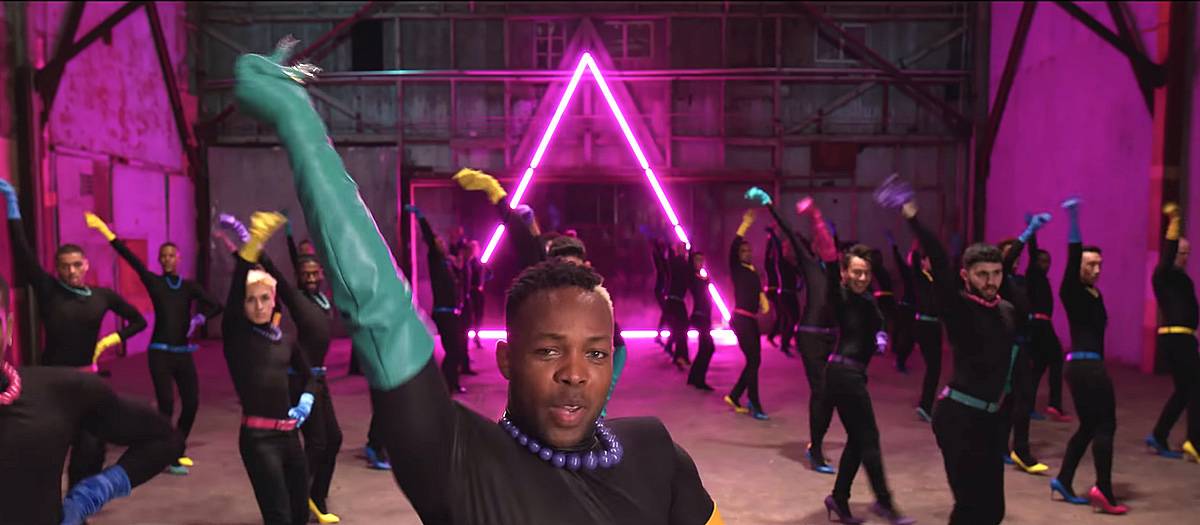 Todrick's 'Nails, Hair, Hips, Heels' Has More Fierce Men Dancing In Stilettos Than You've Ever Seen: WATCH - Towleroad Gay News Todrick's 'Nails, Hair, Hips, Heels' Has More Fierce Men Dancing In Stilettos Than You've Ever Seen: WATCH - Towleroad Gay News