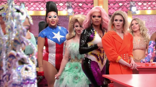 'RuPaul's Drag Race All Stars' Got Talent On Season Five Premiere ...