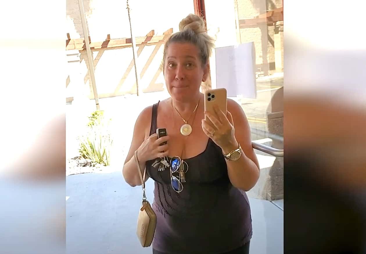 'Pet Shop Karen' Calls 911 After Being Told To Put On Her Mask WATCH