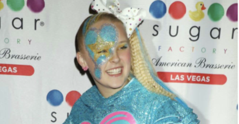 is jojo siwa gay?