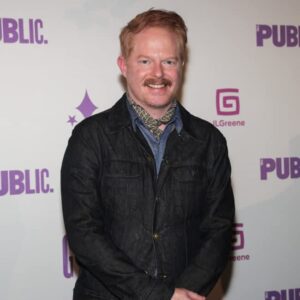 Jesse Tyler Ferguson laughs off 'LOL' reactions to his Selling Sunset cameo 4 469395 origin 1