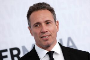CNN's Chris Cuomo suspended over role in ex-Gov. Andrew Cuomo's sex scandal 16 469626 origin 1