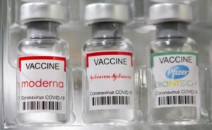 U.S. study suggests COVID-19 vaccines may be ineffective against Omicron without booster 4 471120 origin 1