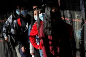 COVID-19 hospitalization surge among U.S. children spurs new Omicron concerns 8 472799 origin 1