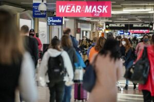 U.S. airlines grapple with Omicron-related disruptions on last day of the year 16 472832 origin 1