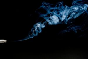 If you can't give up smoking, vape, says vascular specialist 14 473109 origin 1