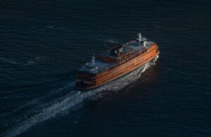 Two comedians join in buying ferry that is 'a piece of New York' 8 482803 origin 1