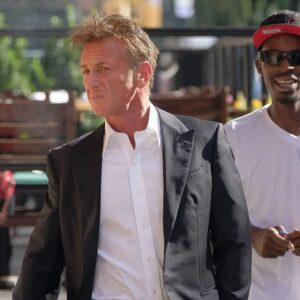 Sean Penn bemoans 'feminised' men 8 486367 origin 1