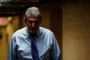 Analysis-White House retools strategy toward Senator Manchin, with Biden agenda on the line 20 490438 origin 1