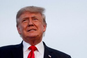 'Snake oil salesmen' advised Trump on 2020 election, Pence aide says 6 491108 origin 1