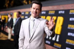 Mark Wahlberg Wants Everyone to Know He Did Not Give Tom Holland a Sex Toy 3 493377 origin 1