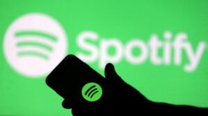 Spotify CEO condemns Rogan over racial slurs, but won't silence him 4 493401 origin 1