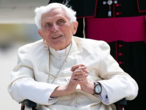 Pope Benedict XVI apologizes to abuse victims but denies wrongdoing 4 495322 origin 1