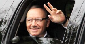 Kevin Spacey Accuser Claims Actor Played Gay Porn For Him When He Was 16 10 495758 origin 1