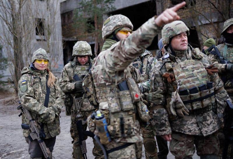 A Ukrainian Reservist Learns Fighting Skills She Hopes Never To Use 5 496771 496771 origin 1 4