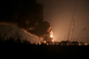 At war with Ukraine, Putin puts nuclear "deterrence" forces on alert 30 497597 origin 1